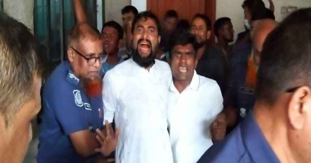 জামালপুরে গৃহবধূকে সংঘবদ্ধ ধর্ষণের দায়ে ৭ জনের মৃত্যুদণ্ড জামালপুরে গৃহবধূকে সংঘবদ্ধ ধর্ষণের দায়ে ৭ জনের মৃত্যুদণ্ড