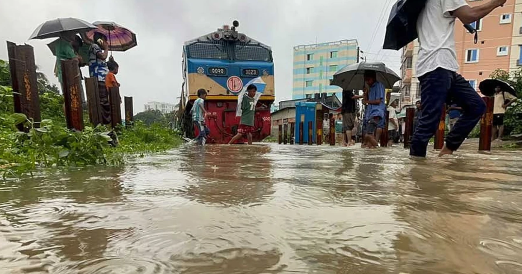 ঢাকা-কক্সবাজার রুটে ট্রেন চলাচল বন্ধ