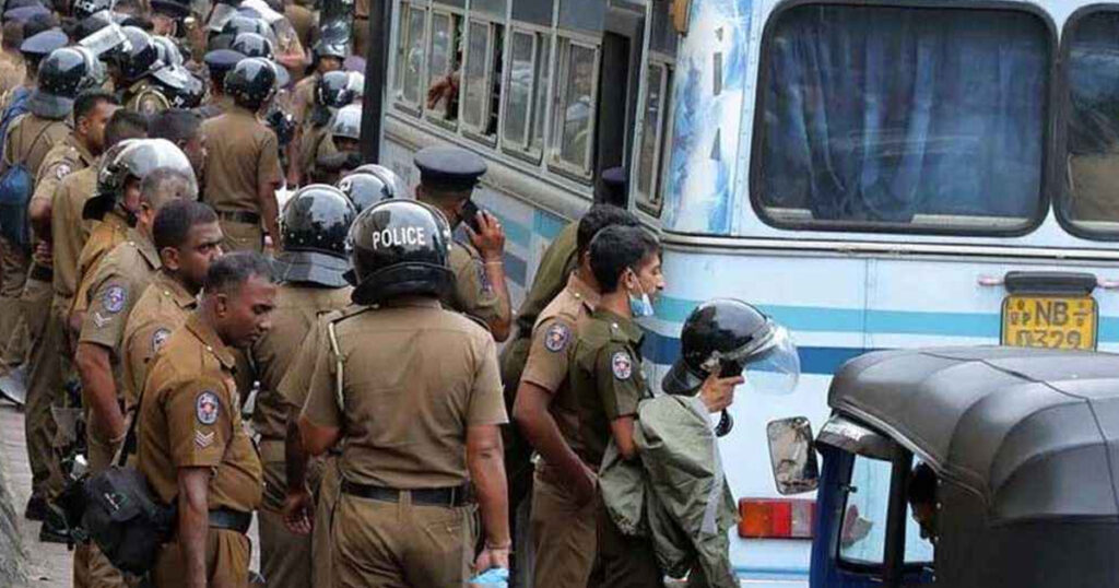 শ্রীলঙ্কার কারাগারে দাঙ্গা নিহত ২৫, আহত অন্তত ১০০