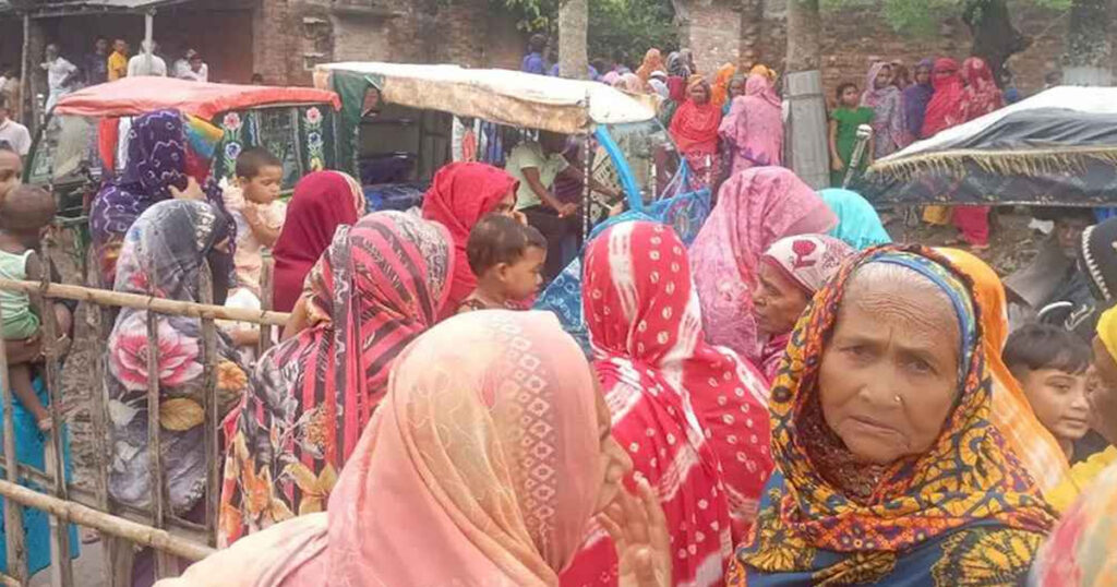 বিদ্যুৎস্পৃষ্ট হয়ে একই পরিবারের ৩ জনের মৃত্যু বিদ্যুৎস্পৃষ্ট হয়ে একই পরিবারের ৩ জনের মৃত্যু