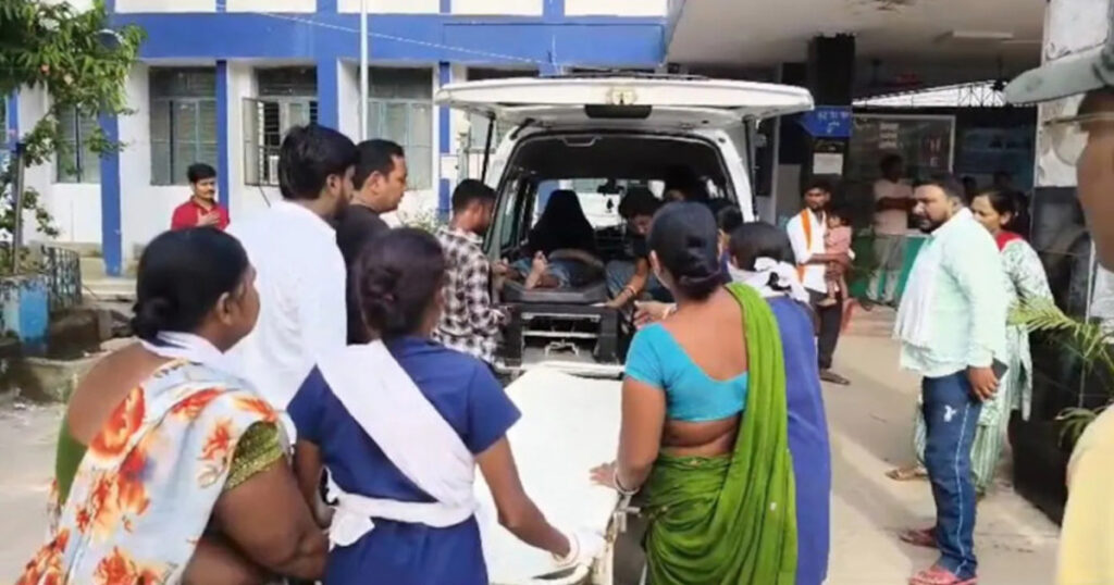 ভারতে মন্দিরে পদদলিত হয়ে নিহত ৭, আহত বহু