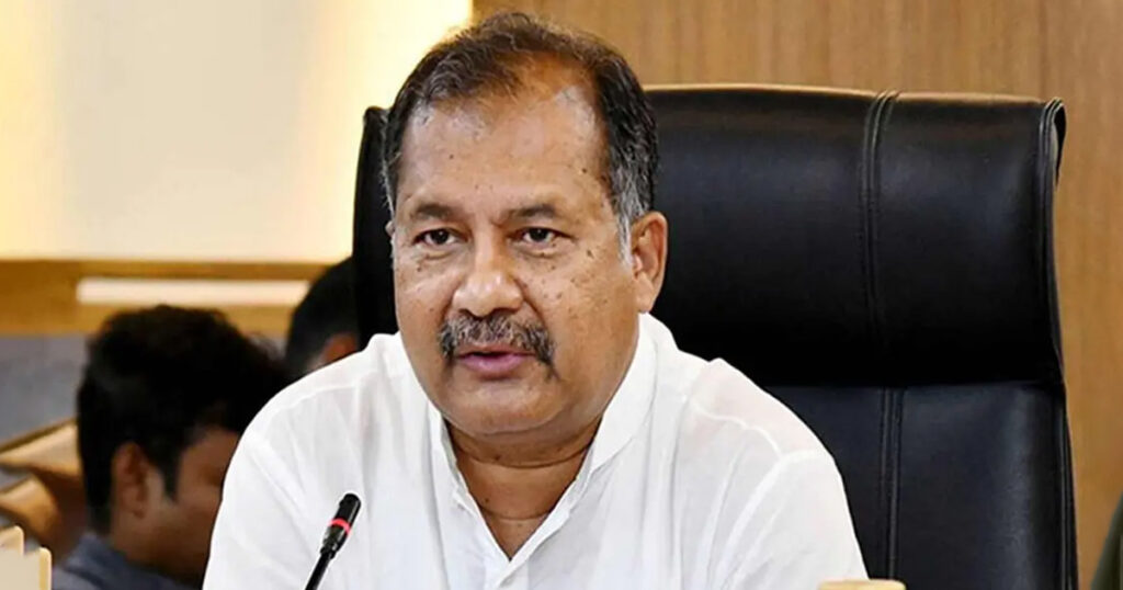 ভারতের সঙ্গে সম্পর্ক উন্নয়নে সরকার কাজ করছে তথ্যমন্ত্রী