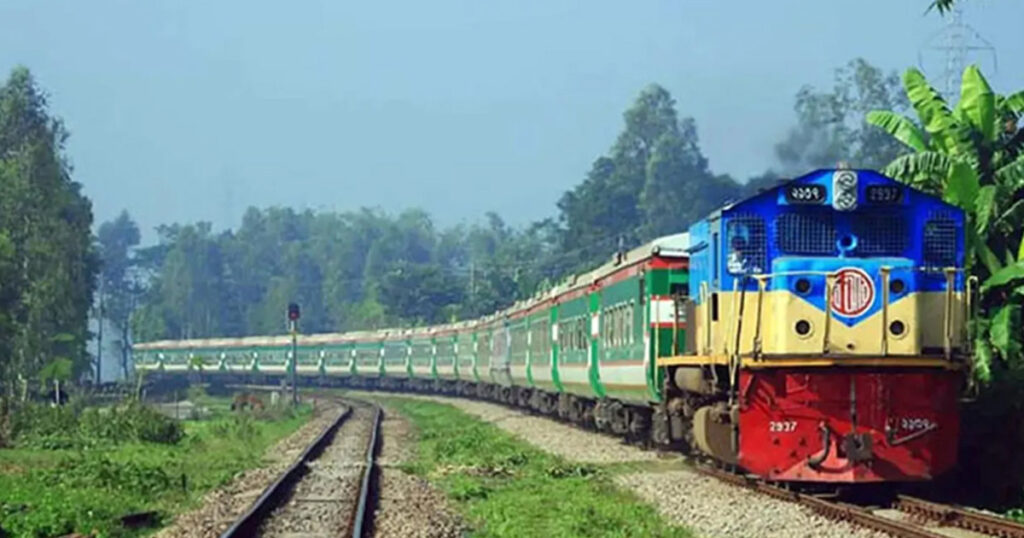 রংপুর-লালমনিরহাট রুটে ট্রেন চলাচল বন্ধ