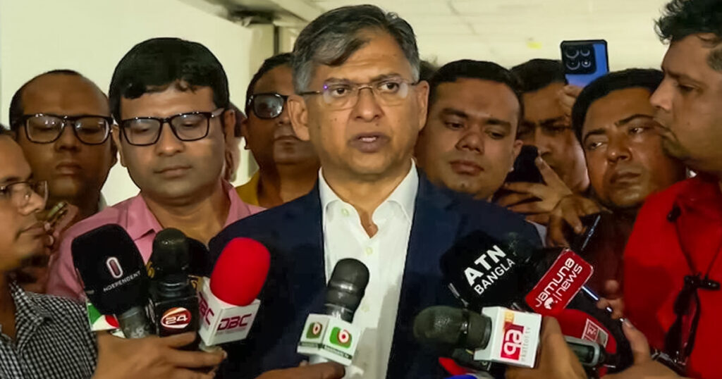 ৫ আগস্ট ঘিরে নিষিদ্ধ আ. লীগের তৎপরতার সক্ষমতা নেই: স্বরাষ্ট্রমন্ত্রী ৫ আগস্ট ঘিরে নিষিদ্ধ আ. লীগের তৎপরতার সক্ষমতা নেই: স্বরাষ্ট্রমন্ত্রী