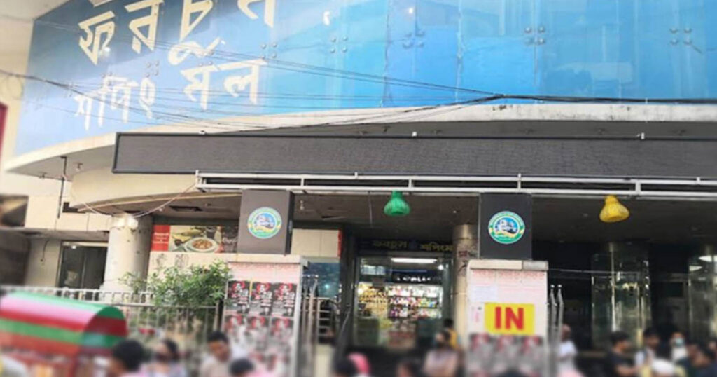 রাজধানীর মালিবাগে ককটেল বিস্ফোরণ রাজধানীর মালিবাগে ককটেল বিস্ফোরণ