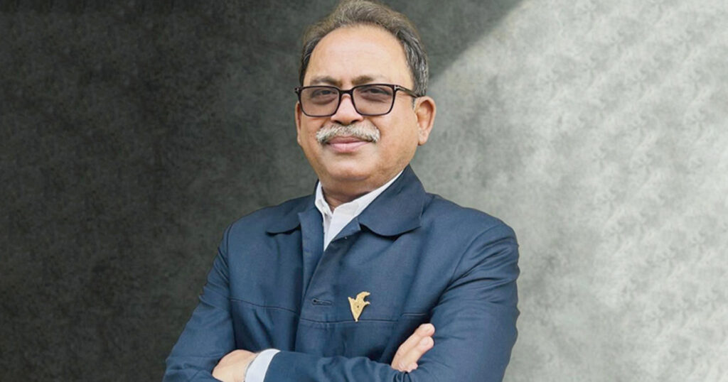 বিএনপির মনোনয়ন ফর্ম নিলেন মির্জা ফখরুলের ছোট ভাই