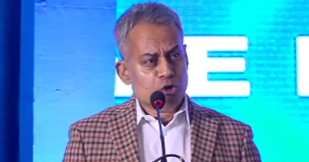 ব্লু ইকোনমির উন্নয়নে সুনির্দিষ্ট লক্ষ্য নিয়ে এগোচ্ছে সরকার নৌ-পরিবহনমন্ত্রী