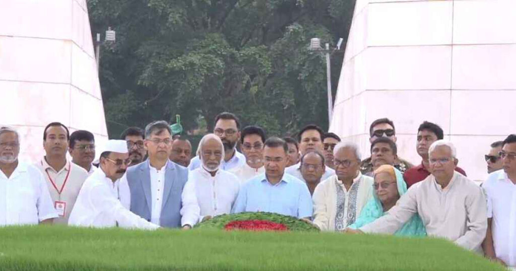 শহীদ জিয়াউর রহমান ও খালেদা জিয়ার সমাধিতে শ্রদ্ধা জানালেন তারেক রহমান
