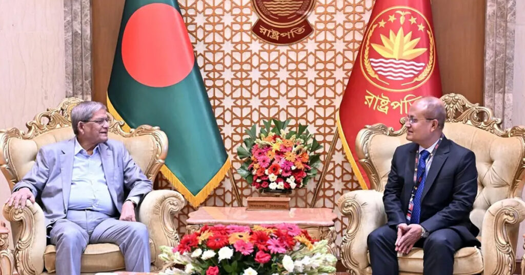 গণতন্ত্র একটি সংস্কৃতি, যা নিয়মিত চর্চার মাধ্যমে ধাপে ধাপে তৈরি হয়