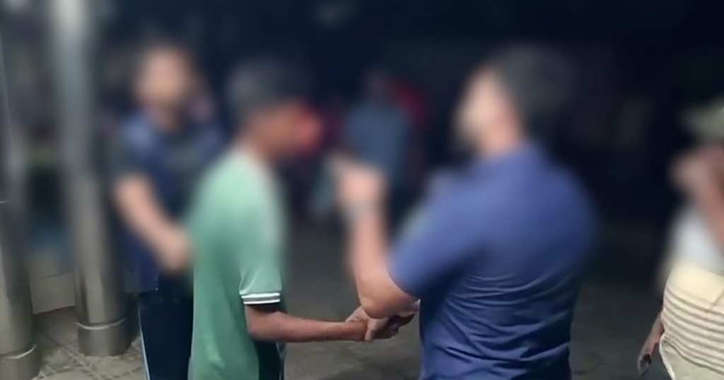 কুমিল্লায় কিশোর গ্যাংবিরোধী অভিযানে আটক ২৫২
