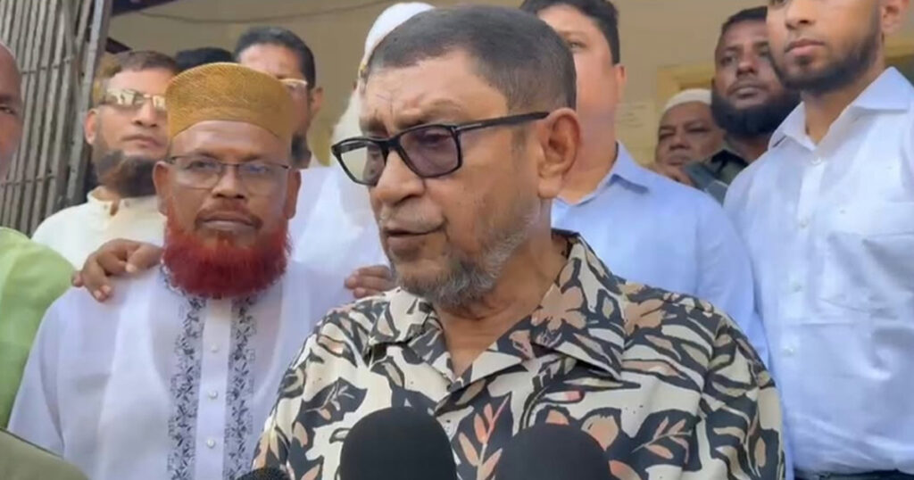 রোগীদের ভোগান্তি কমাতে অ্যাম্বুলেন্স পুল গঠনের পরিকল্পনা সরকারের